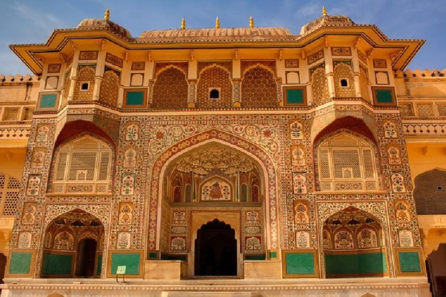 Regal Rajasthan Special Holiday Tour Package