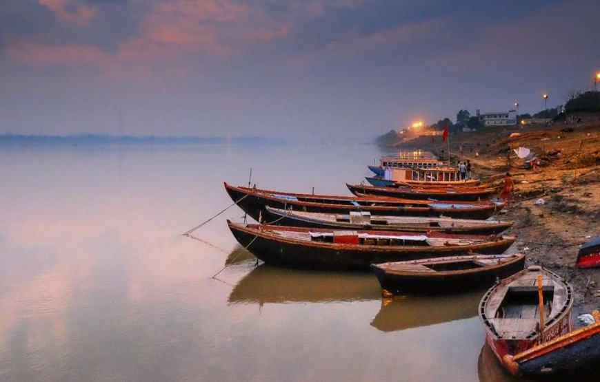 Holy Varanasi Allahabad Tour Package