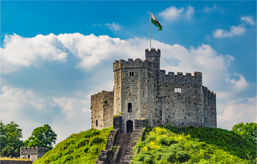 Attractive United Kingdom Tour Package