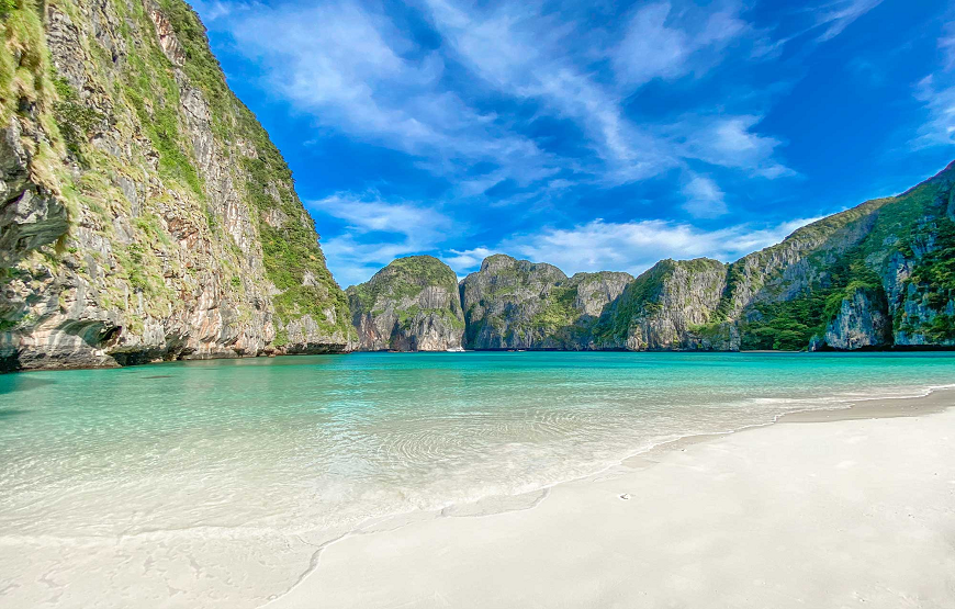 Explore Thailand: Phuket & Bangkok Tour Package